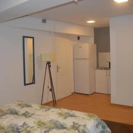 Garden Aparts Taksim Apartment *